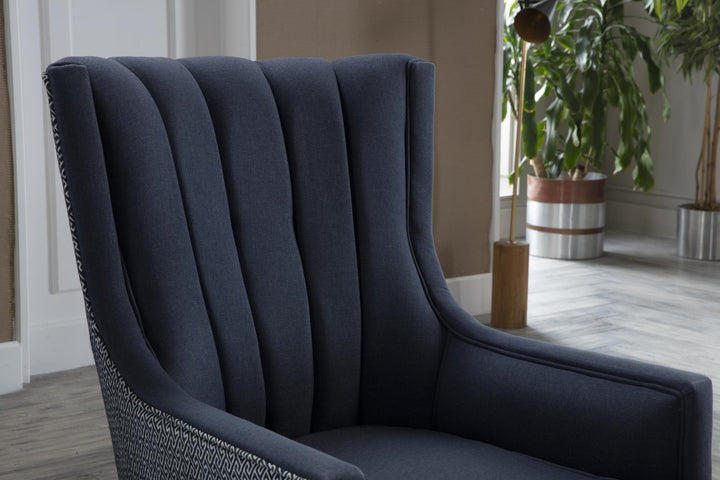 Durable and Stylish: The Palmer Chair, with its two-tone polyester fabric, offers both sophistication and longevity.