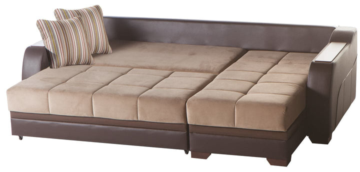 Spacious Seating - Ultra Sectional
